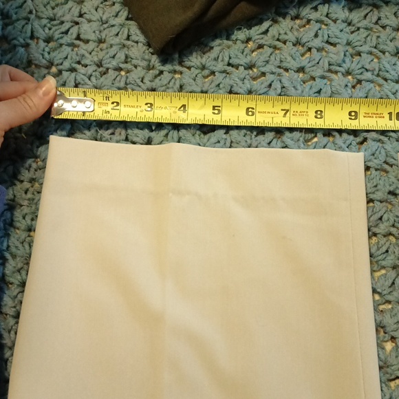 Larry Levine khaki or sand color pants - Picture 4 of 4